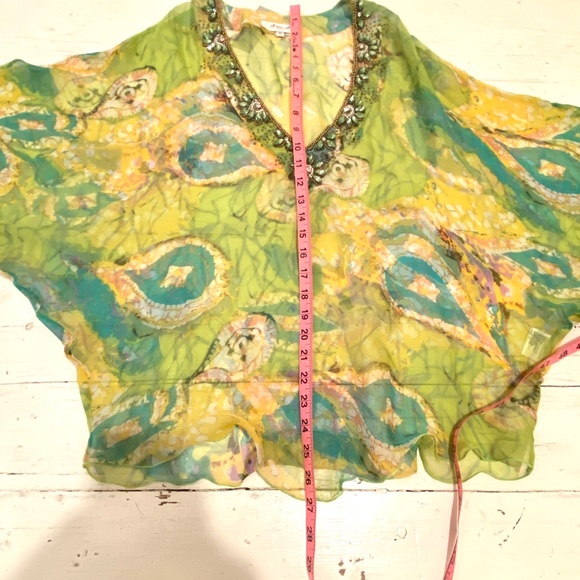 LUXURY RESORT WEAR BEADED V NECK CHIFFON PRINT BATWING TUNIC TOP SIZE M/L - Picture 5 of 8